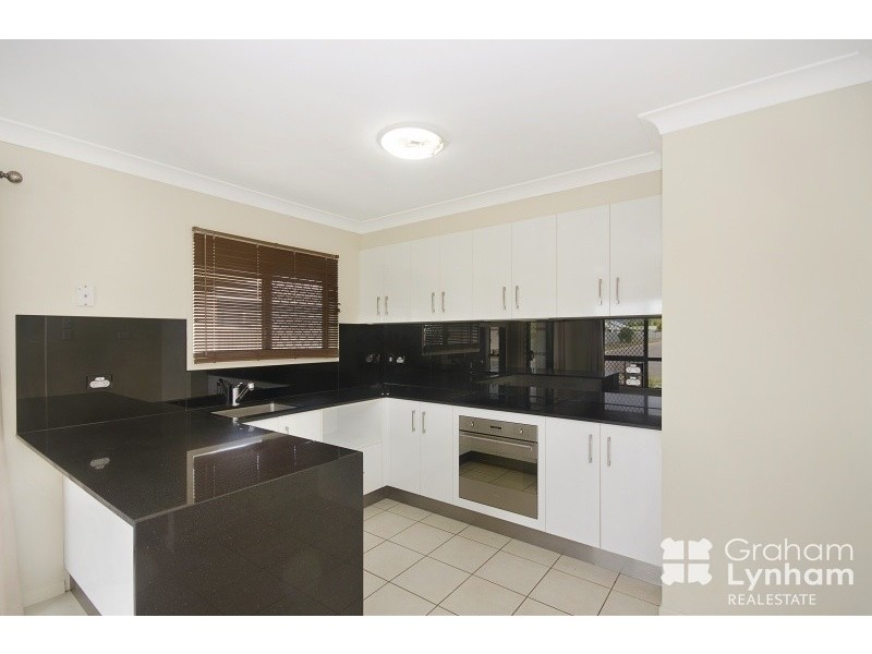 17 Kempton Chase, Burdell QLD 4818