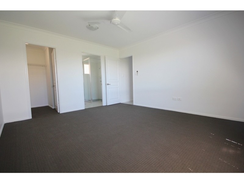 59 Biscayne Street, Burdell QLD 4818