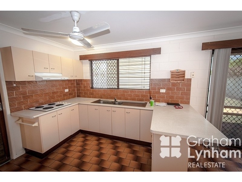 6 Salisbury Crescent, Kirwan QLD 4817