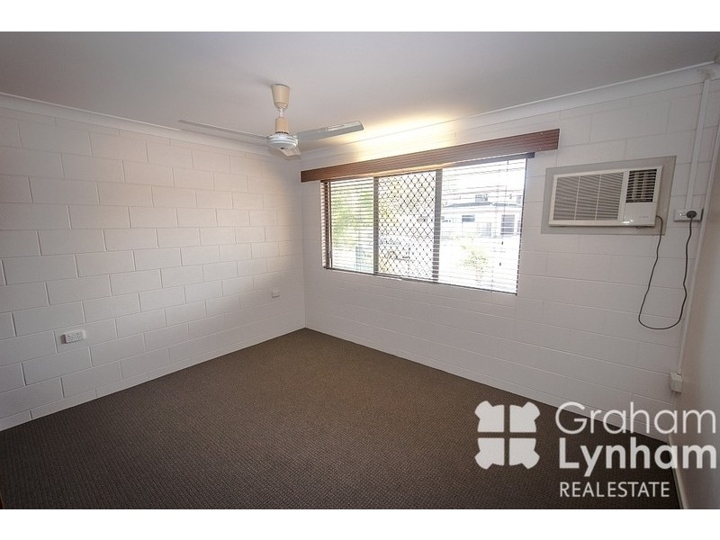 6 Salisbury Crescent, Kirwan QLD 4817