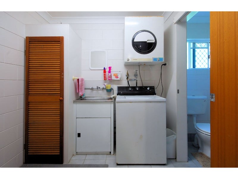 12 Bunya Street, Bushland Beach QLD 4818