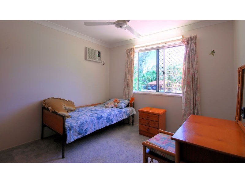 12 Bunya Street, Bushland Beach QLD 4818