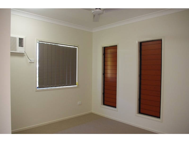 76 Corcoran Avenue, Currajong QLD 4812