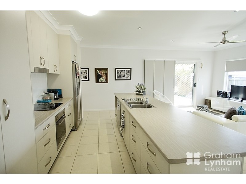 25  Blaise Court, Mount Louisa QLD 4814