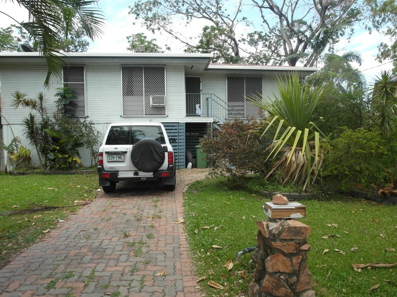 27  Cuthbert Crescent, Vincent QLD 4814