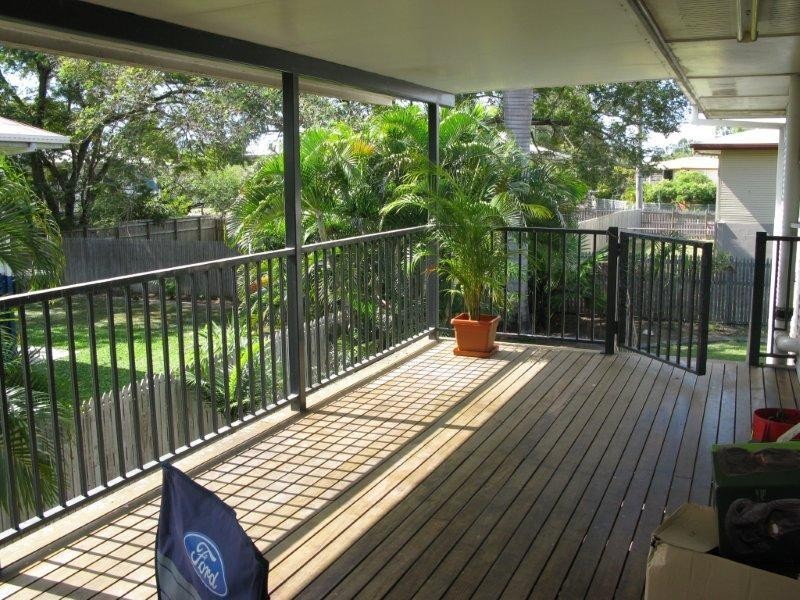 9 Cuthbert Crescent, Vincent QLD 4814