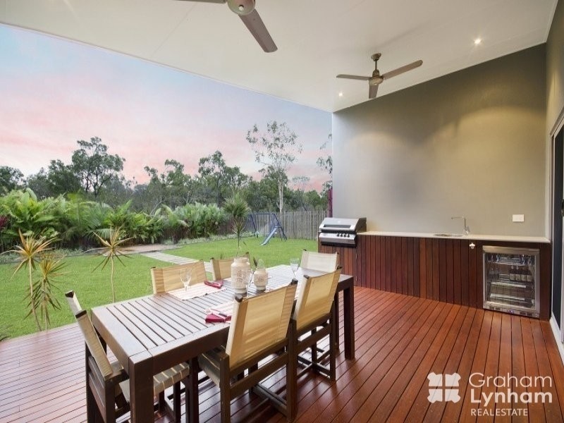 24 Mallorca Circuit, Burdell QLD 4818