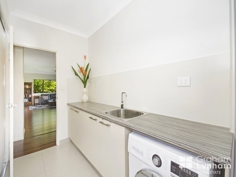 24 Mallorca Circuit, Burdell QLD 4818