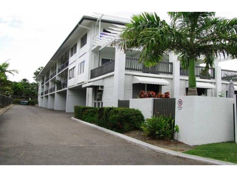7/98 The Strand, North Ward QLD 4810