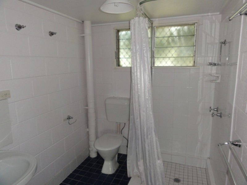 7/98 The Strand, North Ward QLD 4810