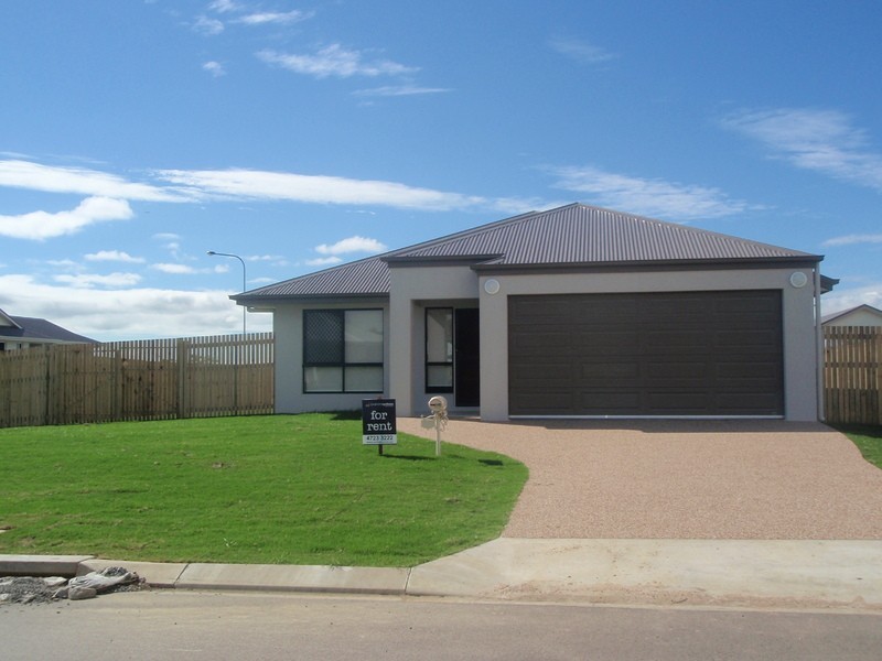 26 Limerick Way, Mount Low QLD 4818