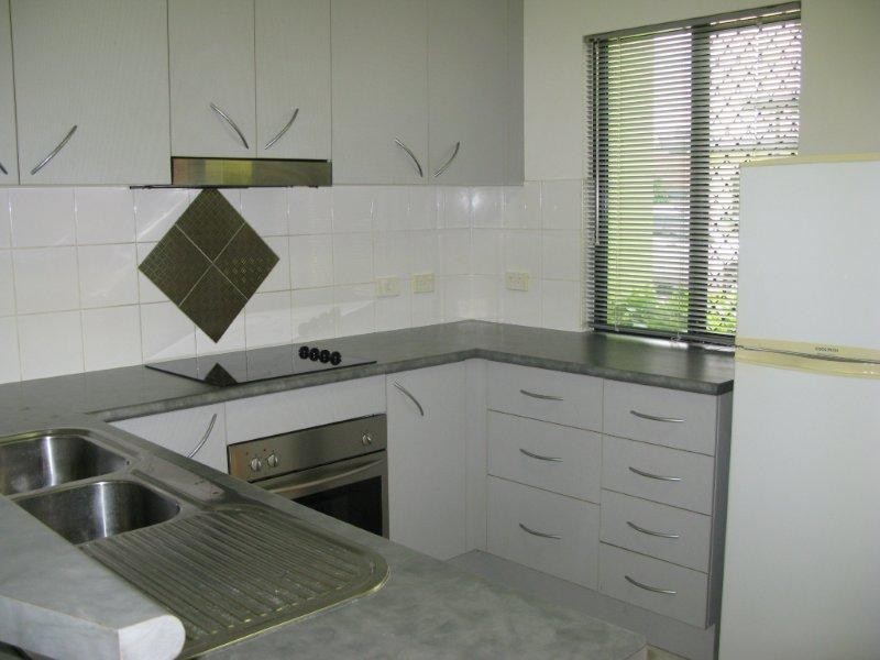 2/42 Patrick Street, Aitkenvale QLD 4814