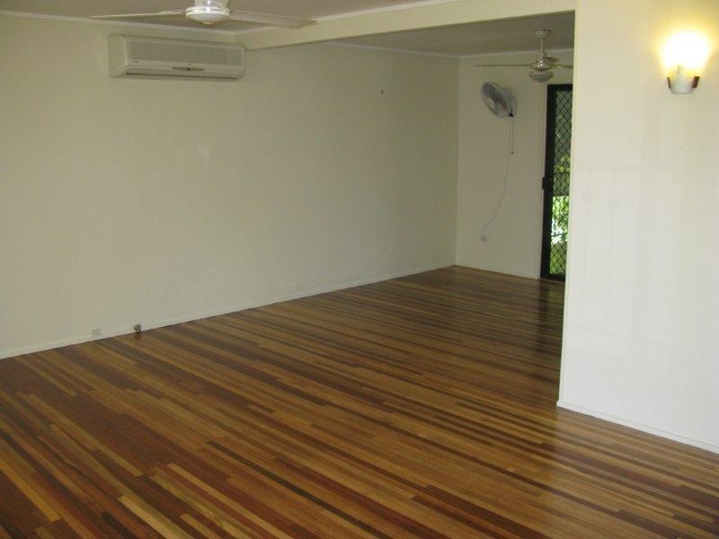 6 Catalonia Street, Kirwan QLD 4817