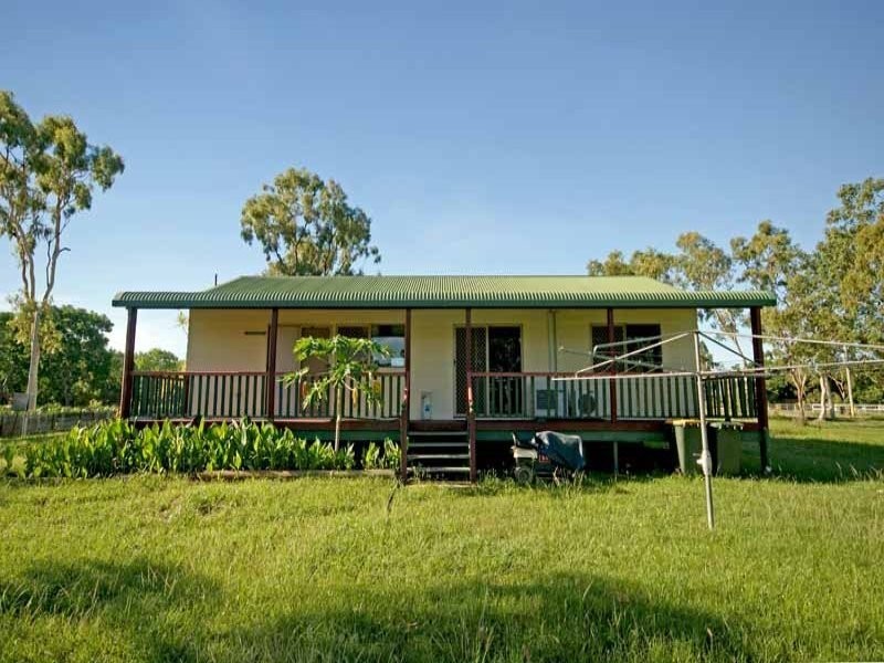 92 Hammond Way, Kelso QLD 4815