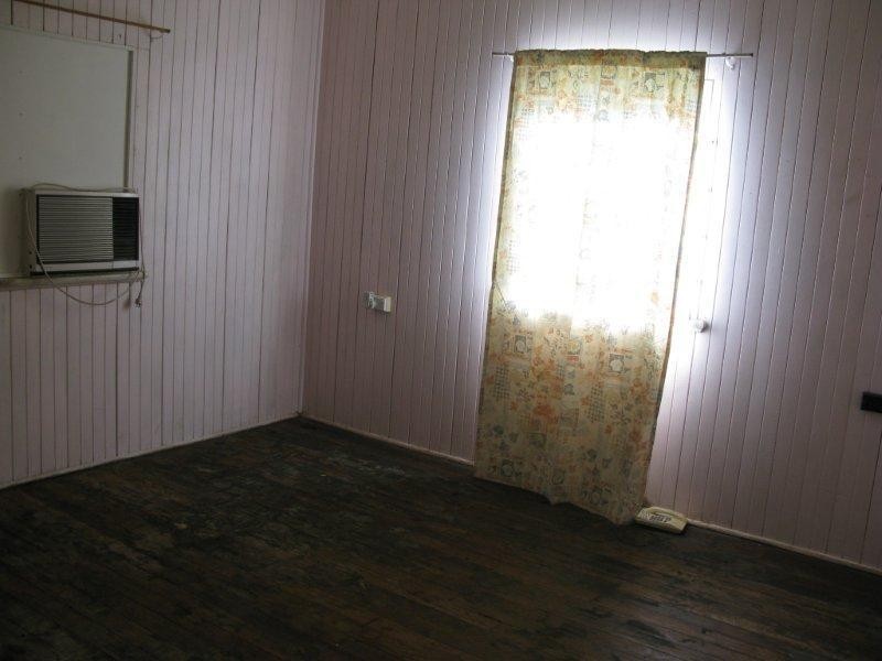 9 Fraire Street, Hermit Park QLD 4812