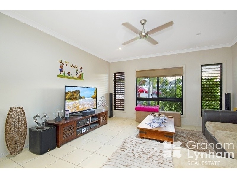 Bushland Beach QLD 4818