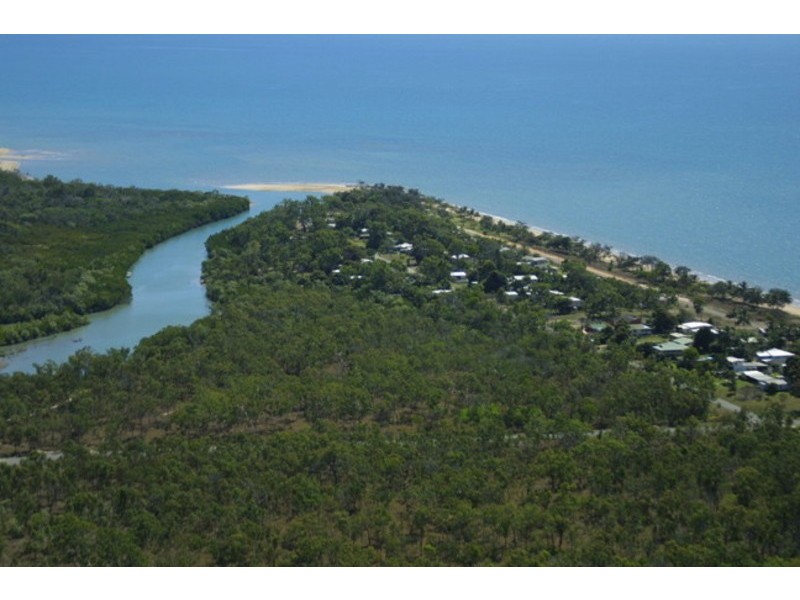 25 Marlin Street, Balgal Beach QLD 4816
