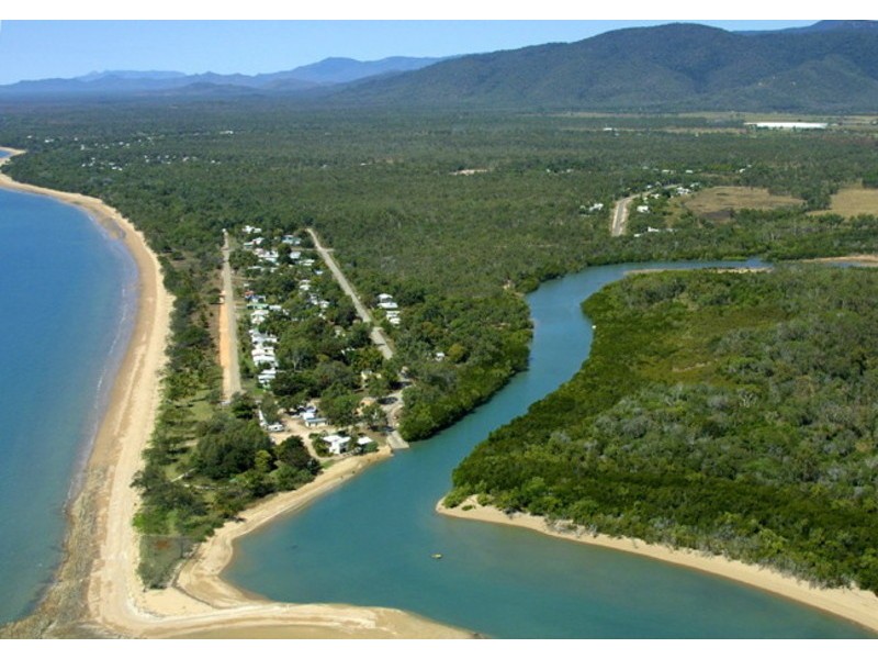 25 Marlin Street, Balgal Beach QLD 4816