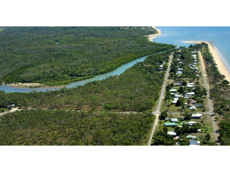 25 Marlin Street, Balgal Beach QLD 4816