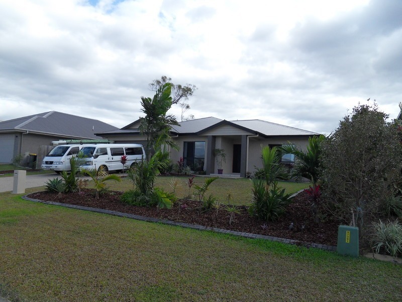 35 Mannikan Way, Bohle Plains QLD 4817