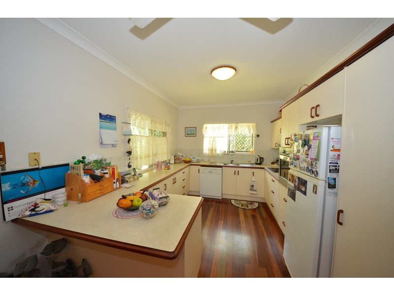 11 Yale Close, Douglas QLD 4814