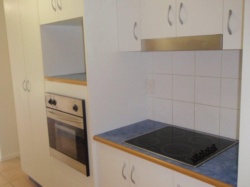 11 Steele Place, Kirwan QLD 4817