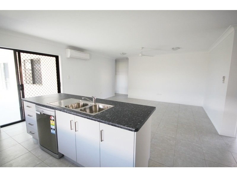 59 Biscayne Street, Burdell QLD 4818