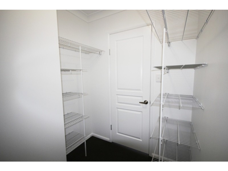 59 Biscayne Street, Burdell QLD 4818