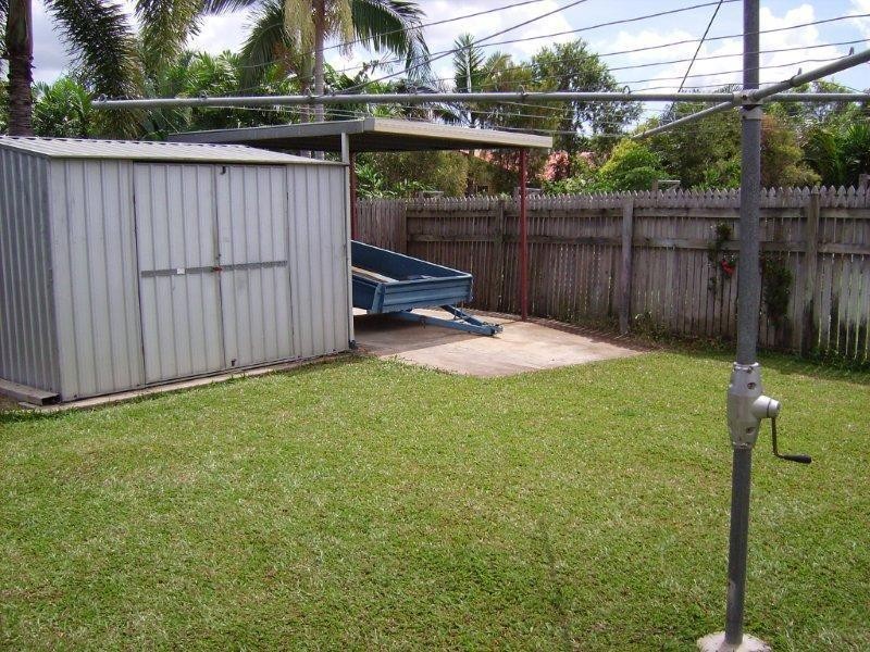 21 Amanda Avenue, Rasmussen QLD 4815