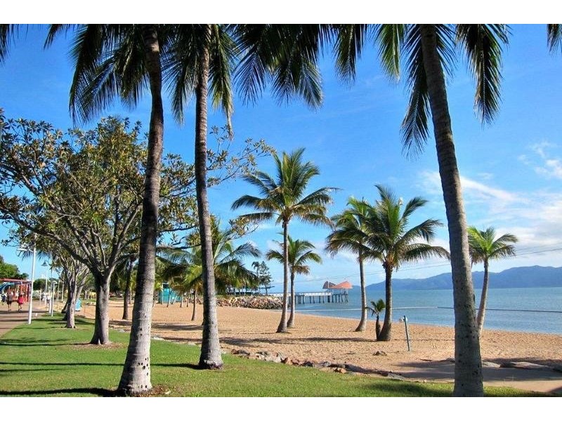 4/43 The Strand, North Ward QLD 4810