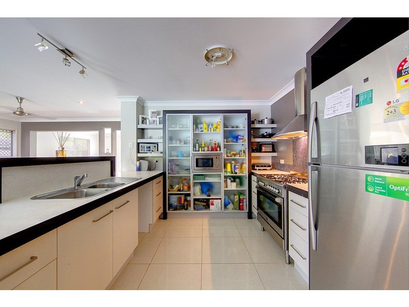 17 Rivergreen Circuit, Douglas QLD 4814