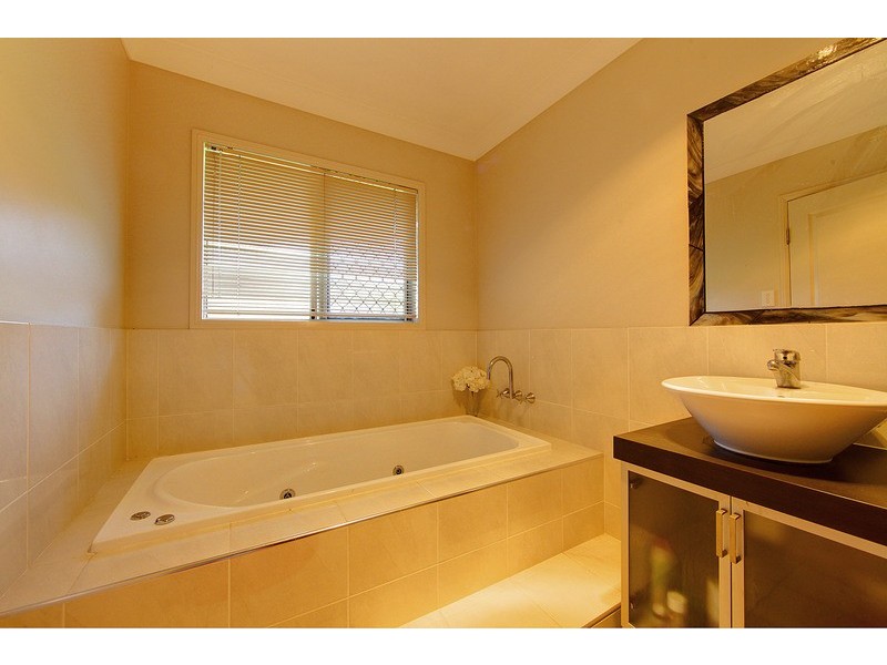 17 Rivergreen Circuit, Douglas QLD 4814