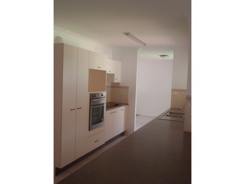 17 Chatsworth Crescent, Annandale QLD 4814