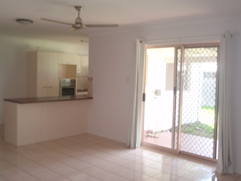 17 Chatsworth Crescent, Annandale QLD 4814