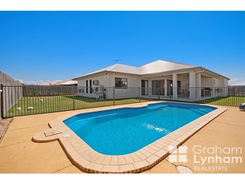 38 Dampier Crescent, Burdell QLD 4818