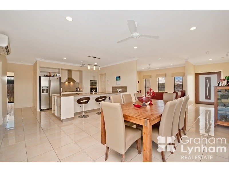 38 Dampier Crescent, Burdell QLD 4818