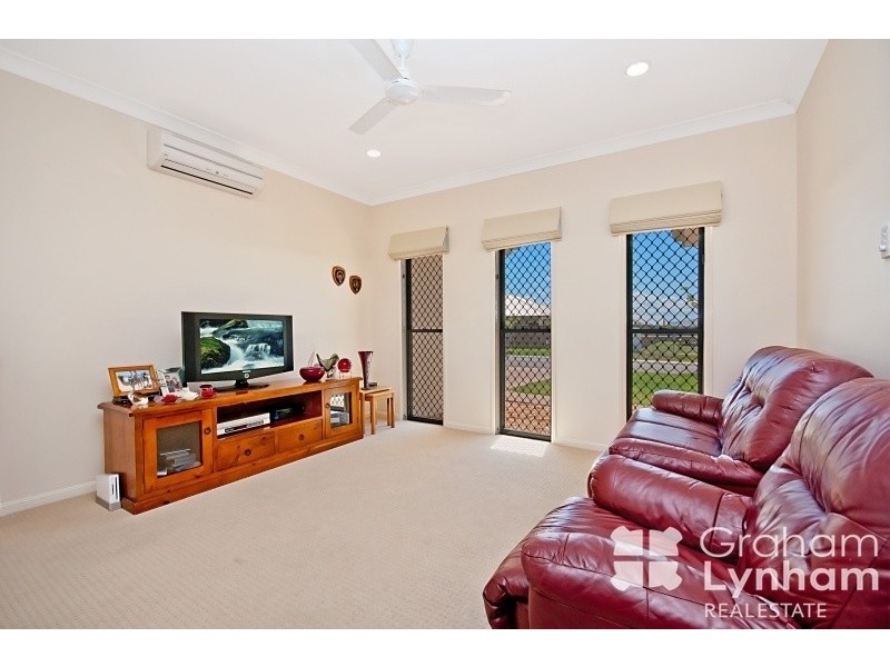 38 Dampier Crescent, Burdell QLD 4818