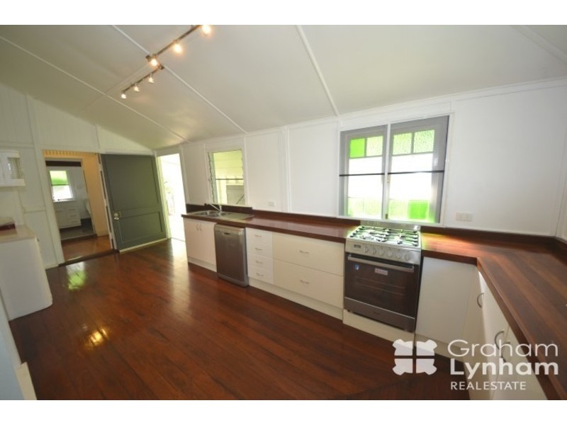 Railway Estate QLD 4810