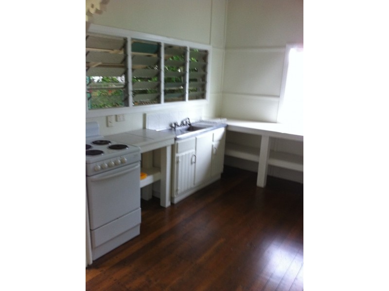 31 Mitchell Street, North Ward QLD 4810