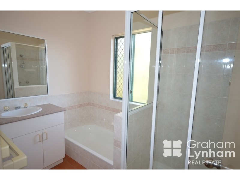 Railway Estate QLD 4810