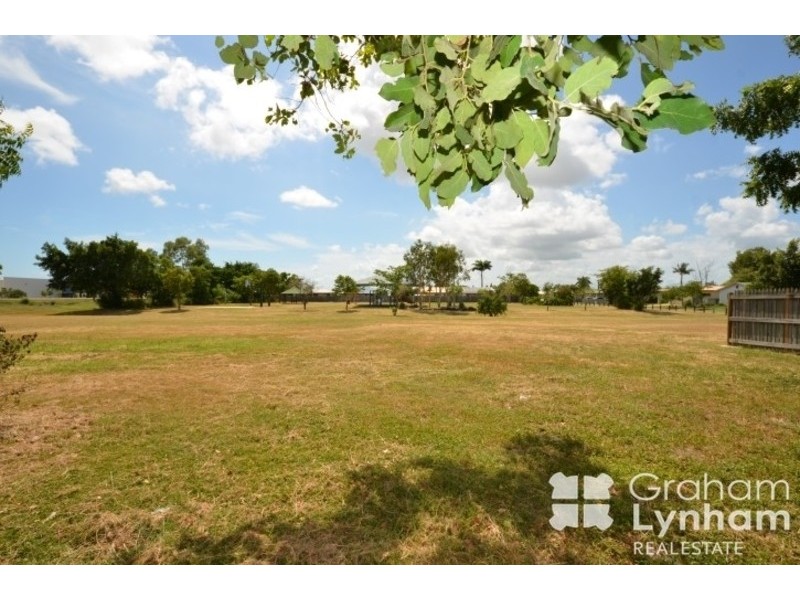 Mount Louisa QLD 4814