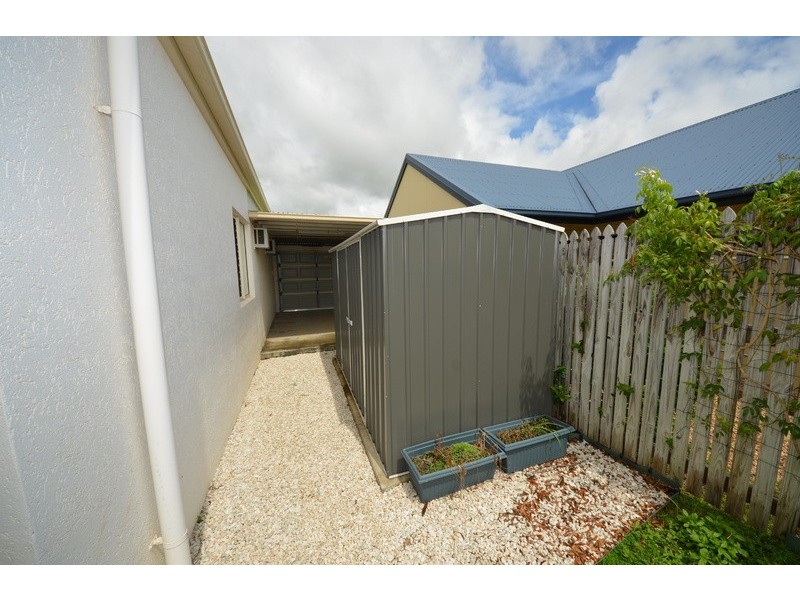 44 Cockatoo Circuit, Douglas QLD 4814