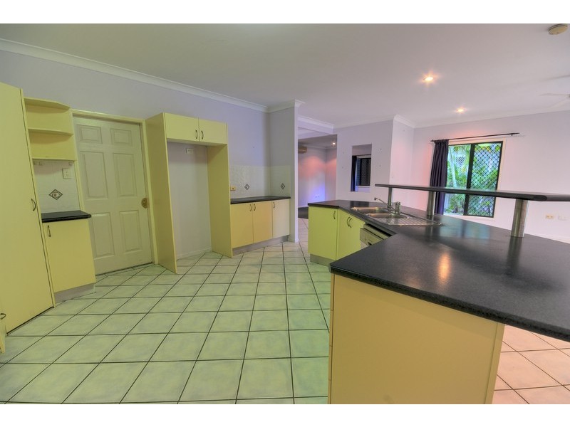 10 Meadowbrook Drive, Aitkenvale QLD 4814