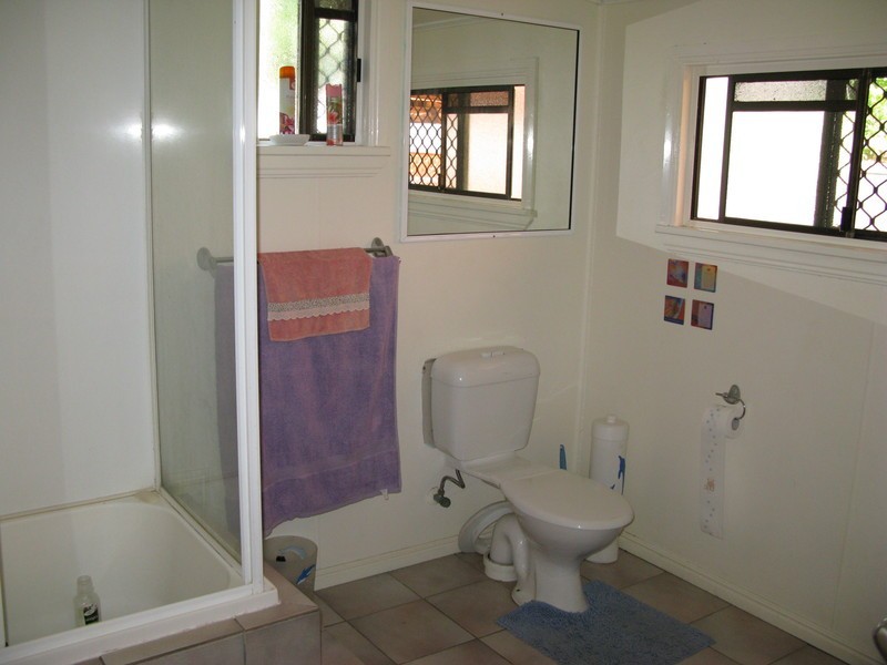 51 Cay Street, Saunders Beach QLD 4818