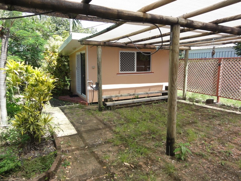 51 Cay Street, Saunders Beach QLD 4818