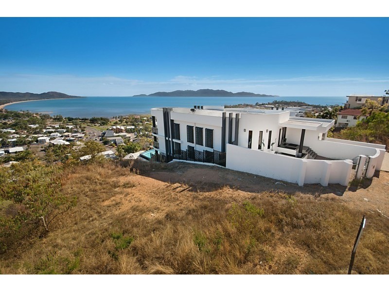 53 Yarrawonga Drive, Castle Hill QLD 4810