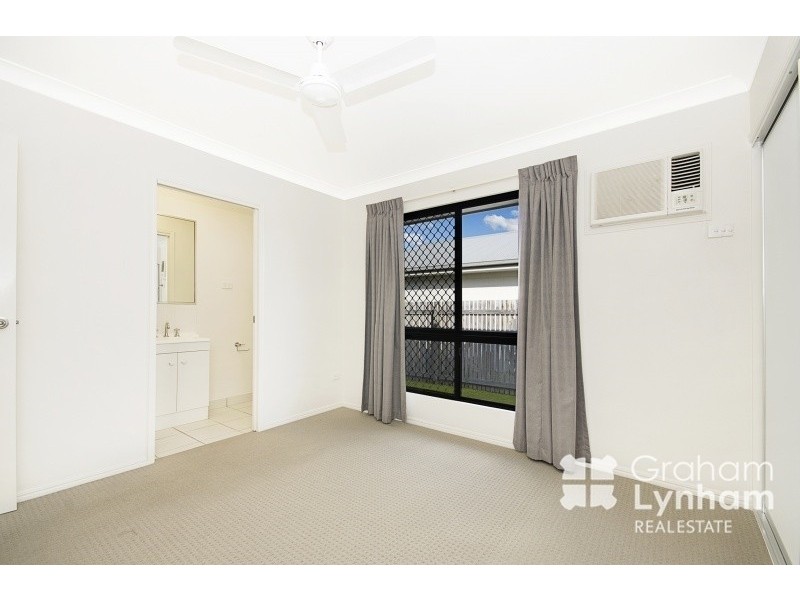 90 Summerland Drive, Deeragun QLD 4818