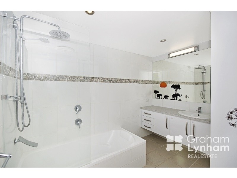 Railway Estate QLD 4810