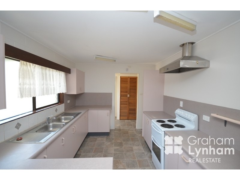 89 Framara Drive, Kelso QLD 4815