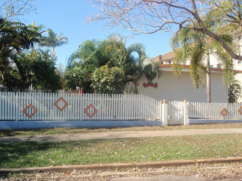 4/145 Eyre Street, North Ward QLD 4810